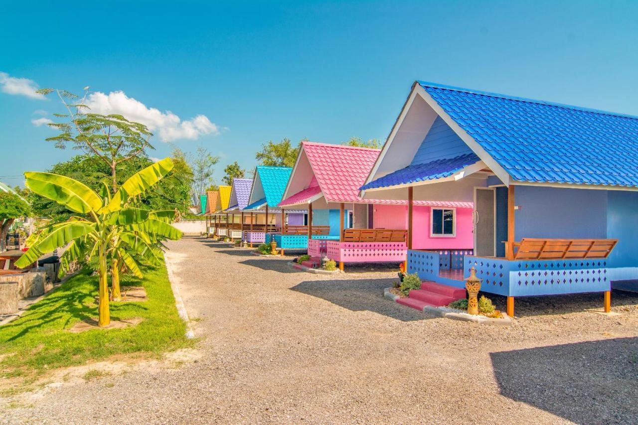 Oyo 578 Pj Resort And Snooker Club Prachuap Khiri Khan Eksteriør billede