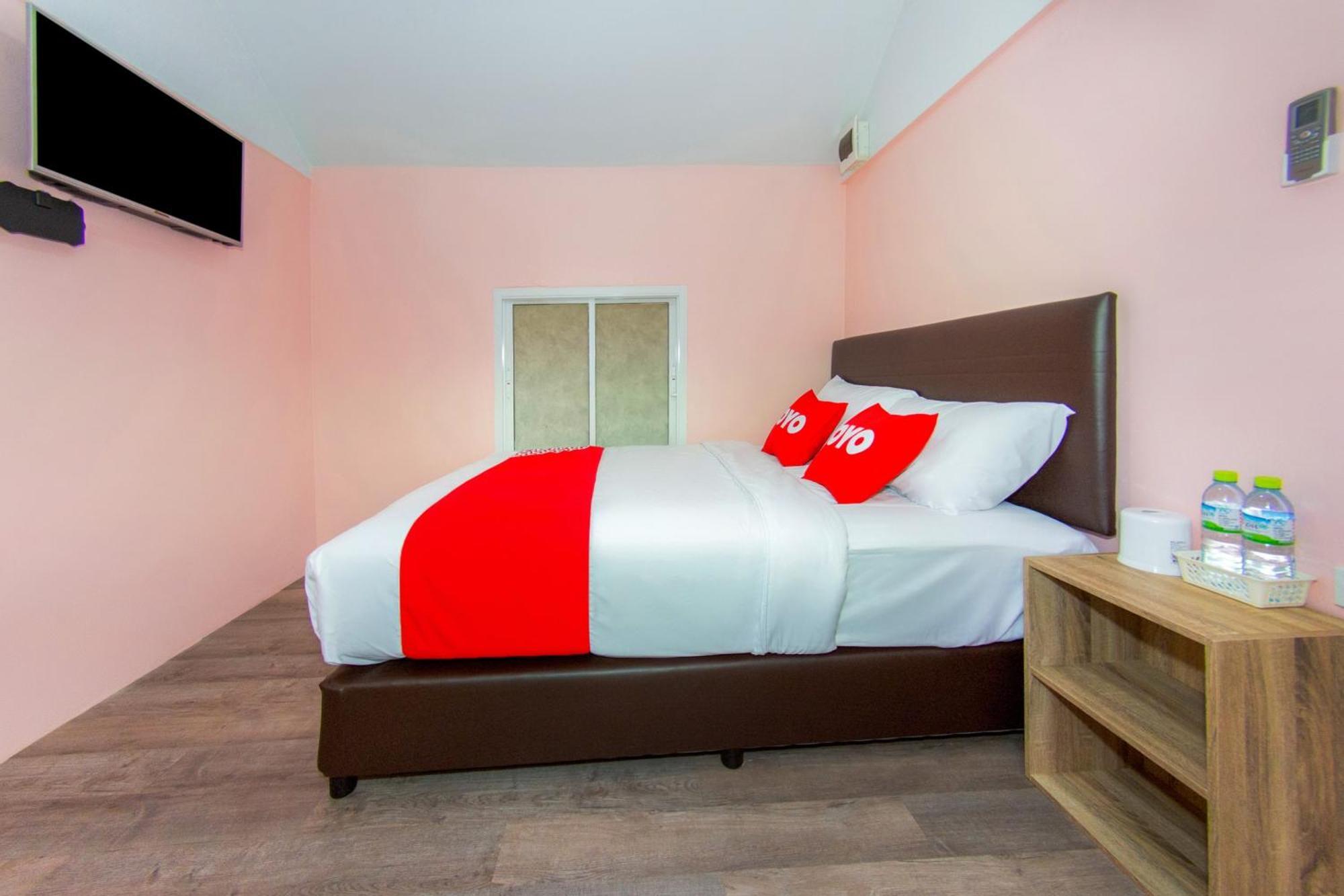 Oyo 578 Pj Resort And Snooker Club Prachuap Khiri Khan Eksteriør billede