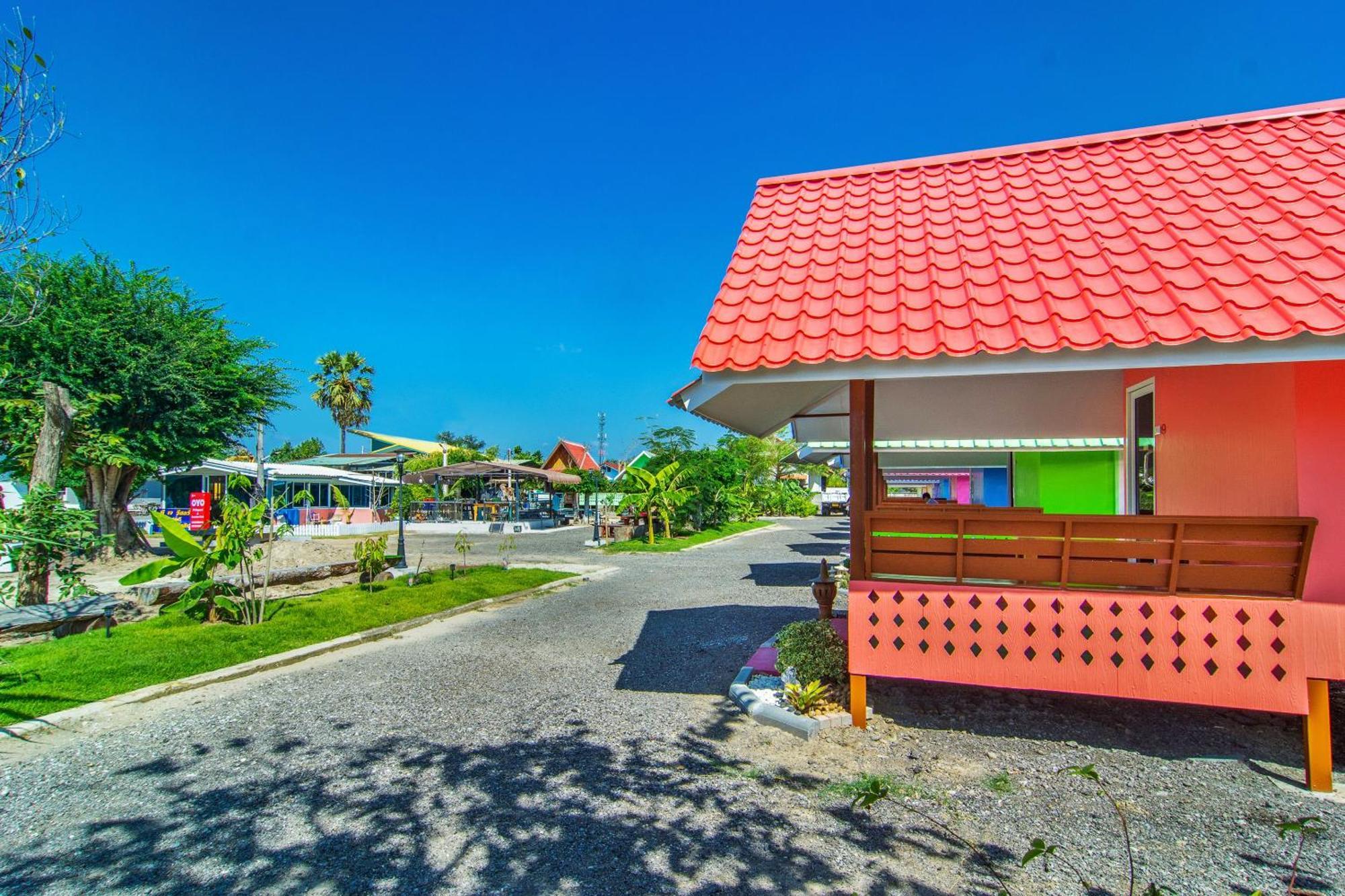 Oyo 578 Pj Resort And Snooker Club Prachuap Khiri Khan Eksteriør billede
